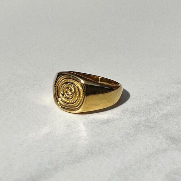 New! “Mila” Engraved Swirl Chunky Gold Ring - Picture 3 of 3